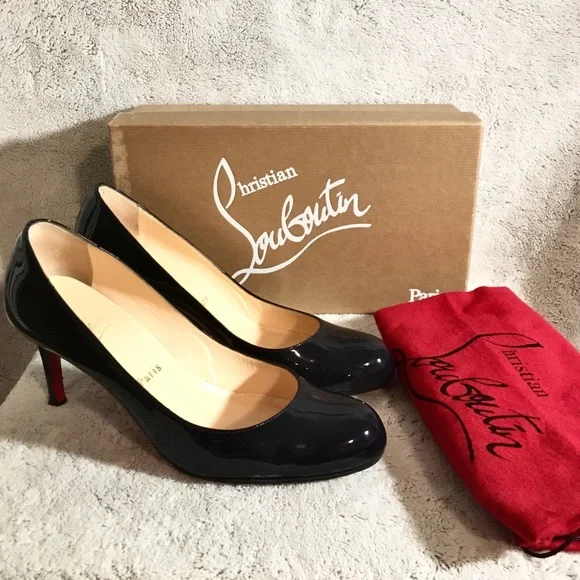 Christian Louboutin heels *Guaranteed authentic* - Picture 1 of 8